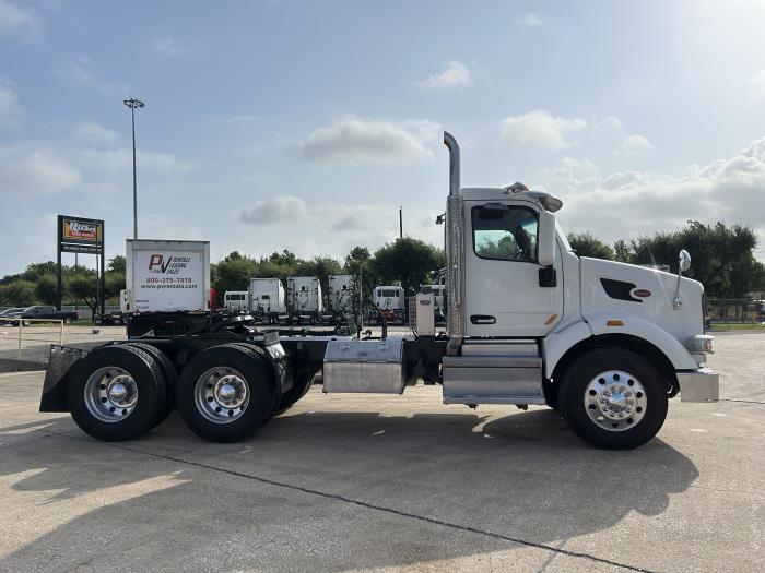 2020 Peterbilt 567-6