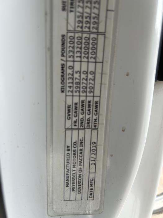 2020 Peterbilt 567-26