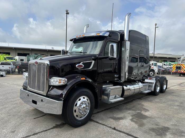 2023 Peterbilt 567-1