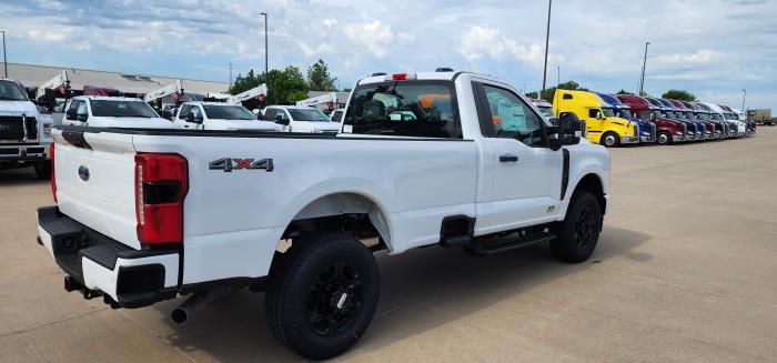 2025 Ford F-350-6