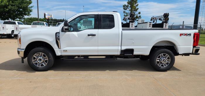 2025 Ford F-350-2