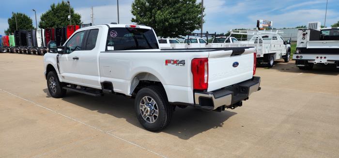 2025 Ford F-350-3