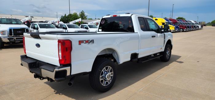 2025 Ford F-350-6