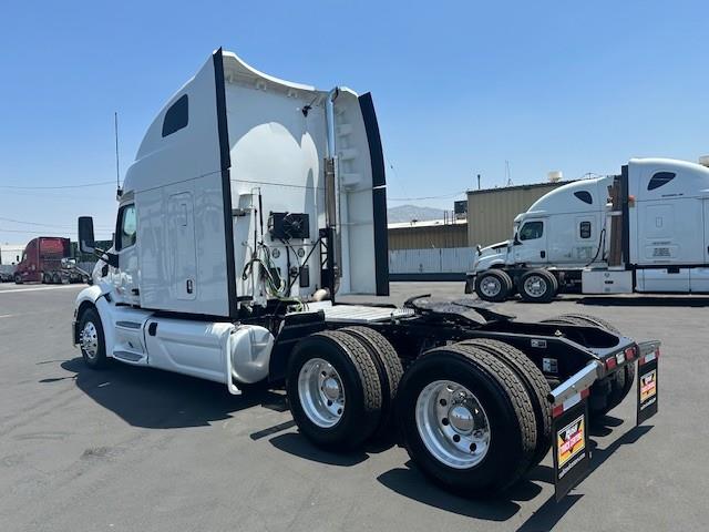 2022 Peterbilt 579-11