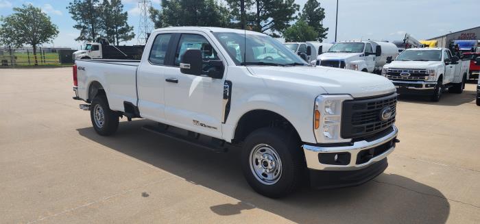 2025 Ford F-250-8
