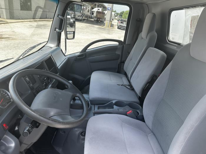 2022 Isuzu NPR-XD-11