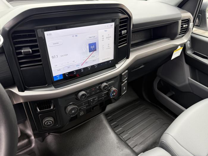 2025 Ford F-150-18