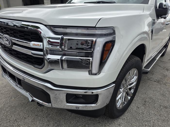 2025 Ford F-150-9