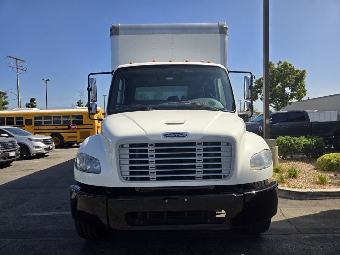 2019 Freightliner Business Class M2 106-2