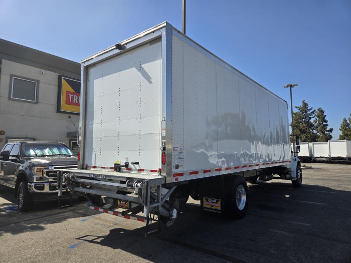2019 Freightliner Business Class M2 106-6