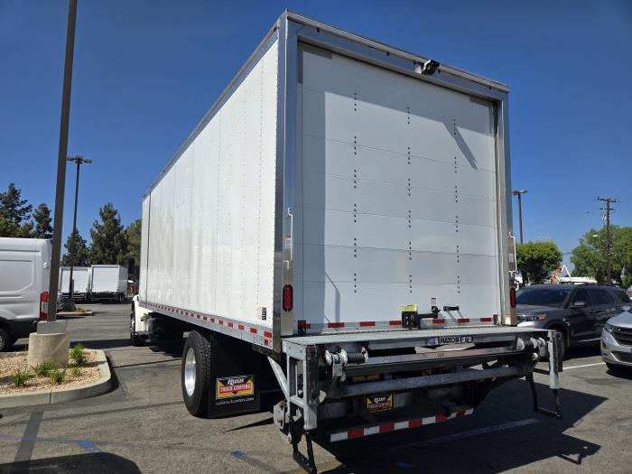 2019 Freightliner Business Class M2 106-7