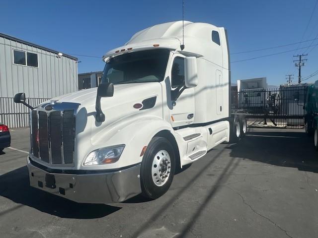 2022 Peterbilt 579-11