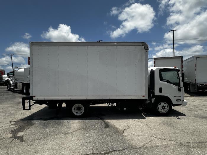 2021 Isuzu NPR-XD-7