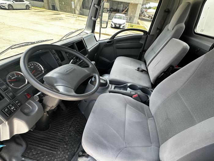 2021 Isuzu NPR-XD-9