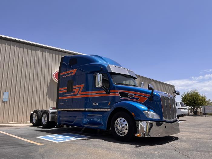 2021 Peterbilt 579-6