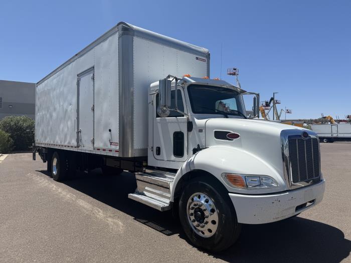 2020 Peterbilt 337-9
