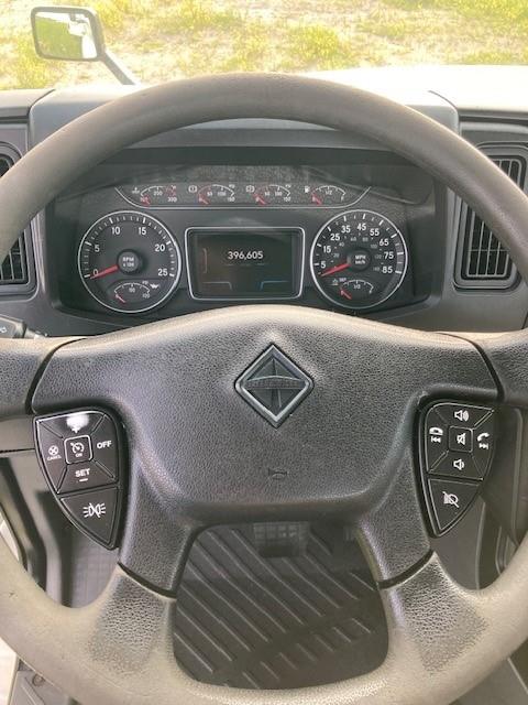 2020 International LT625-12