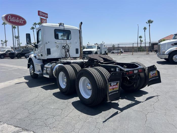 2020 Peterbilt 567-9