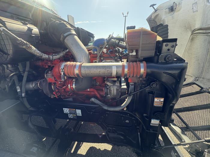 2019 Peterbilt 579-17