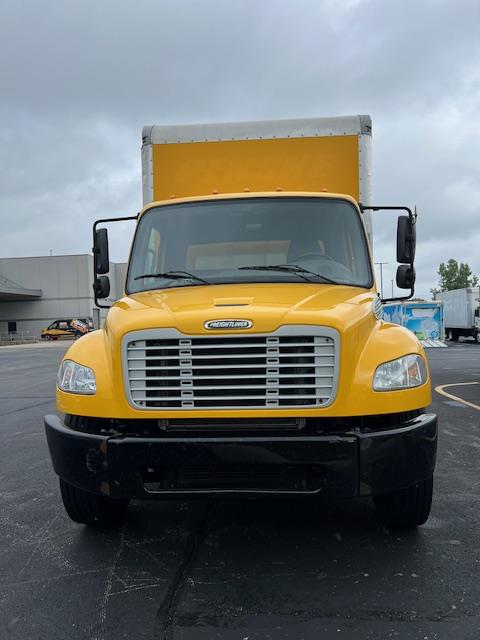 2019 Freightliner Business Class M2 106-2