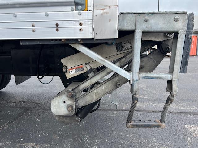 2019 Freightliner Business Class M2 106-11