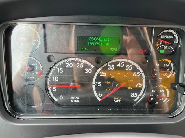2019 Freightliner Business Class M2 106-8