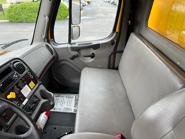 2019 Freightliner Business Class M2 106-7