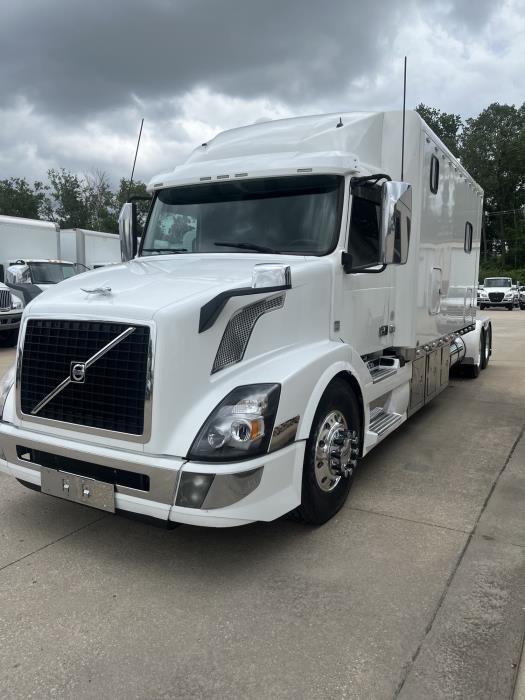 2016 Volvo VNL64T860-1