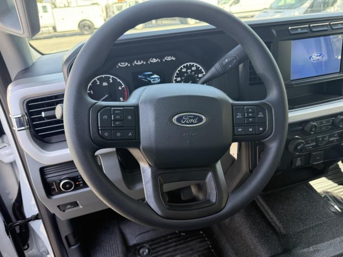 2025 Ford F-550-20