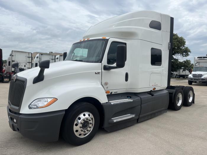2021 International LT625-1