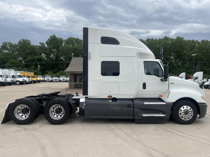 2021 International LT625-6