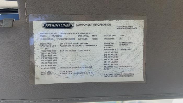 2019 Freightliner Business Class M2 106-13
