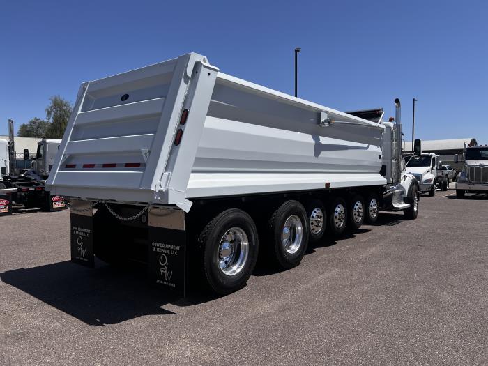 2026 Peterbilt 567-4
