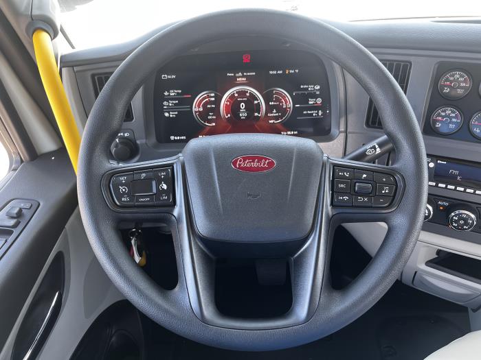2026 Peterbilt 567-18