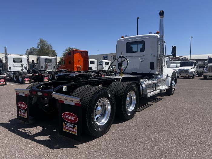 2026 Peterbilt 567-5