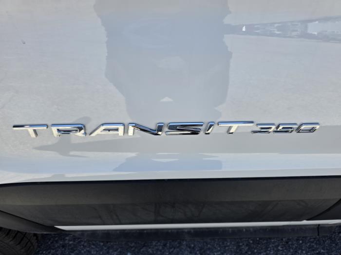 2025 Ford Transit-350-9