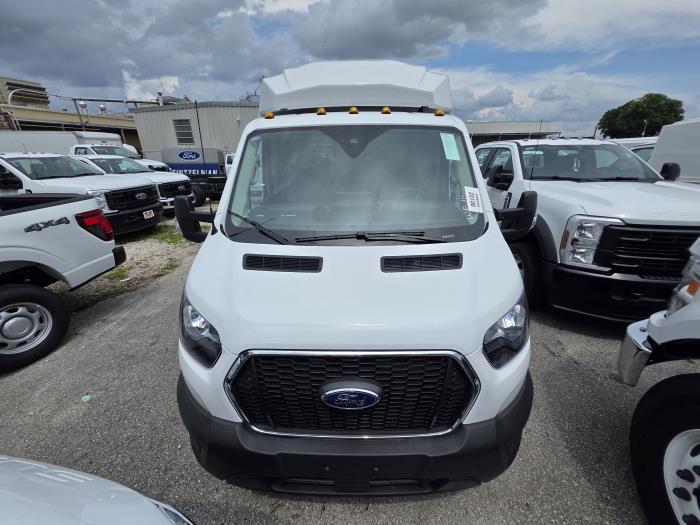 2024 Ford Transit-350-2