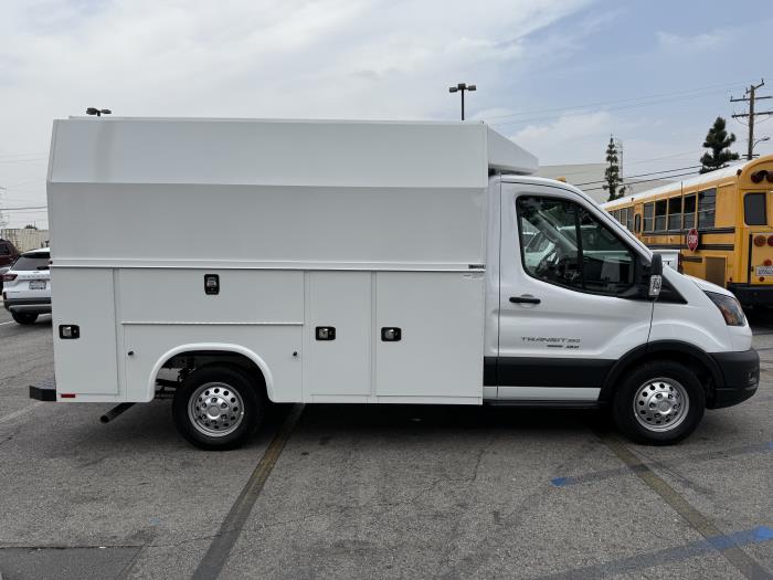 2025 Ford Transit-350-7