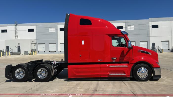2026 Peterbilt 579-4