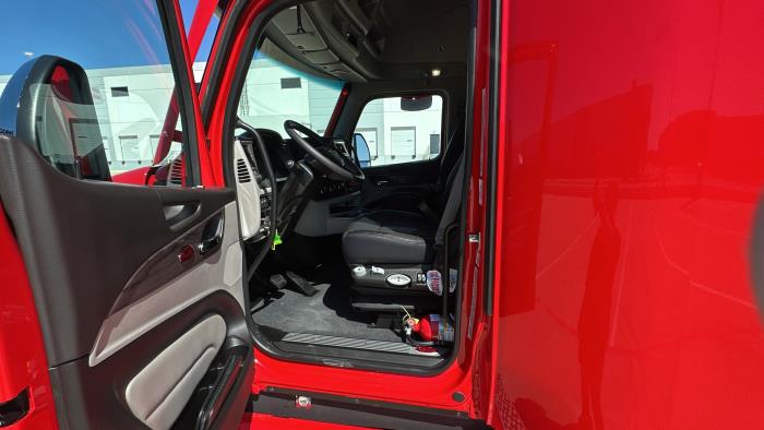 2026 Peterbilt 579-15