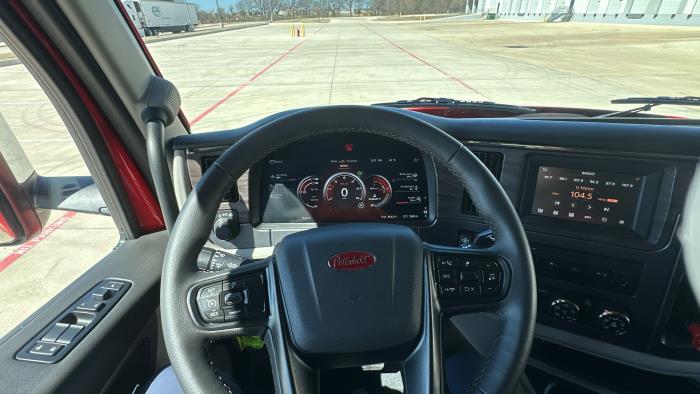 2026 Peterbilt 579-17