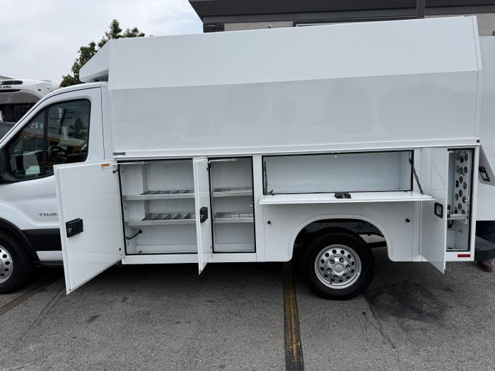 2025 Ford Transit-350-11