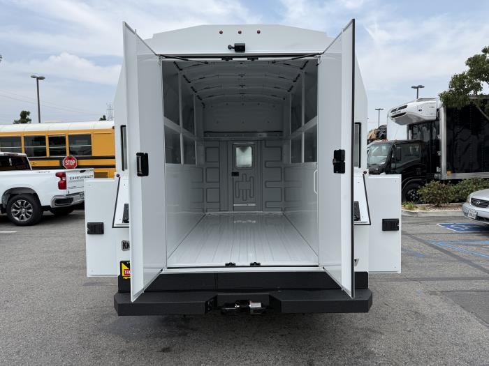 2025 Ford Transit-350-16