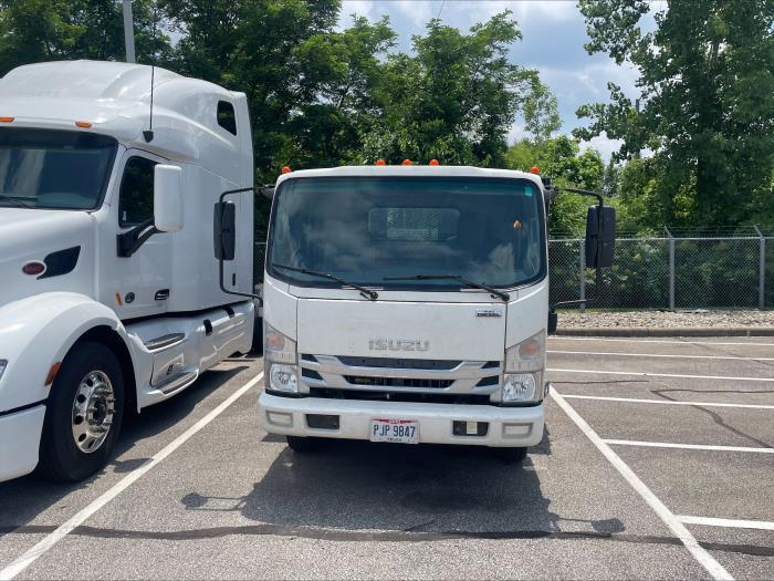 2016 Isuzu NRR-1