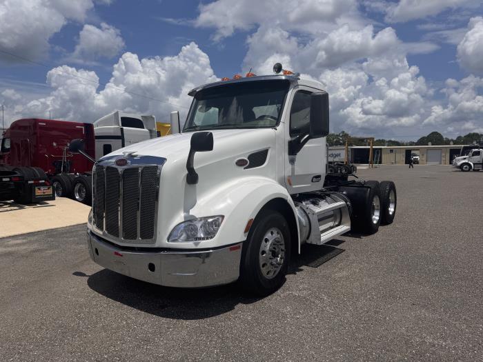 2020 Peterbilt 579-1
