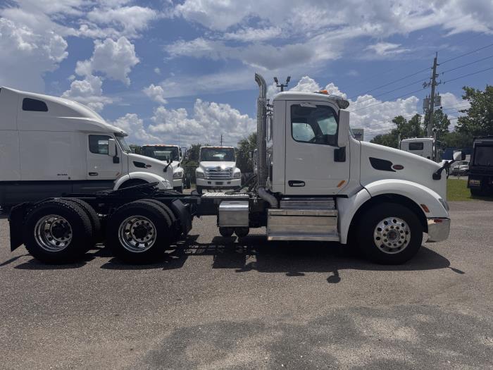 2020 Peterbilt 579-6