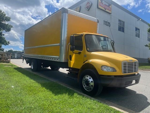 2019 Freightliner Business Class M2 106-3