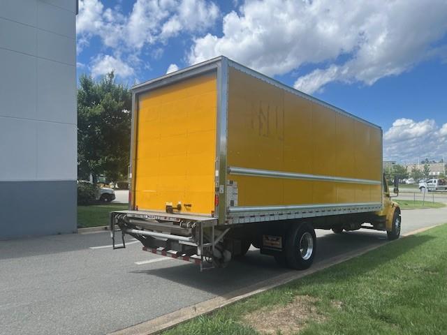 2019 Freightliner Business Class M2 106-5