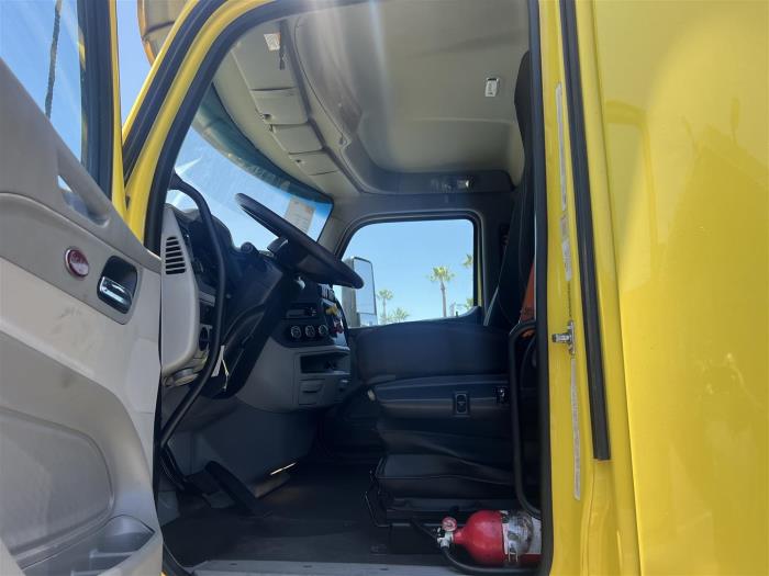 2021 Peterbilt 579-10