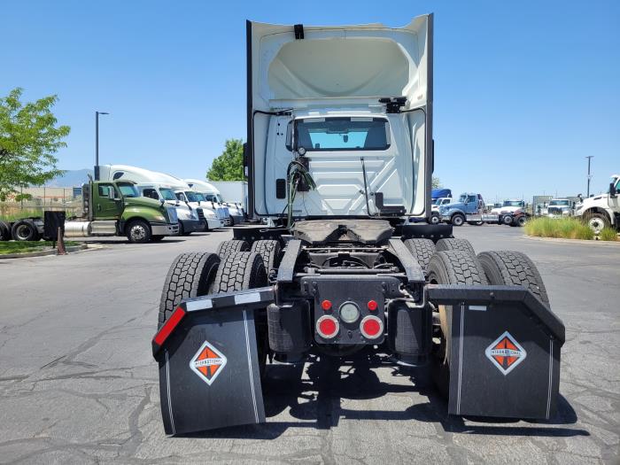 2020 International LT625-4